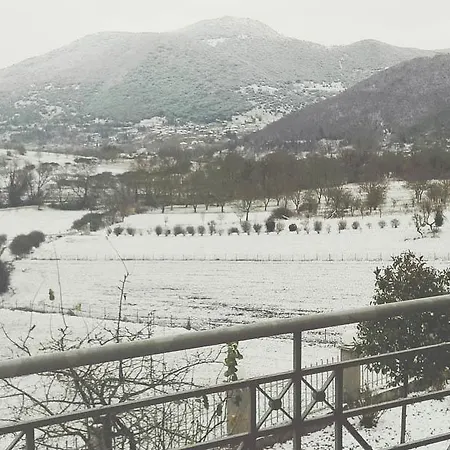 Apartahotel Manesi 3*